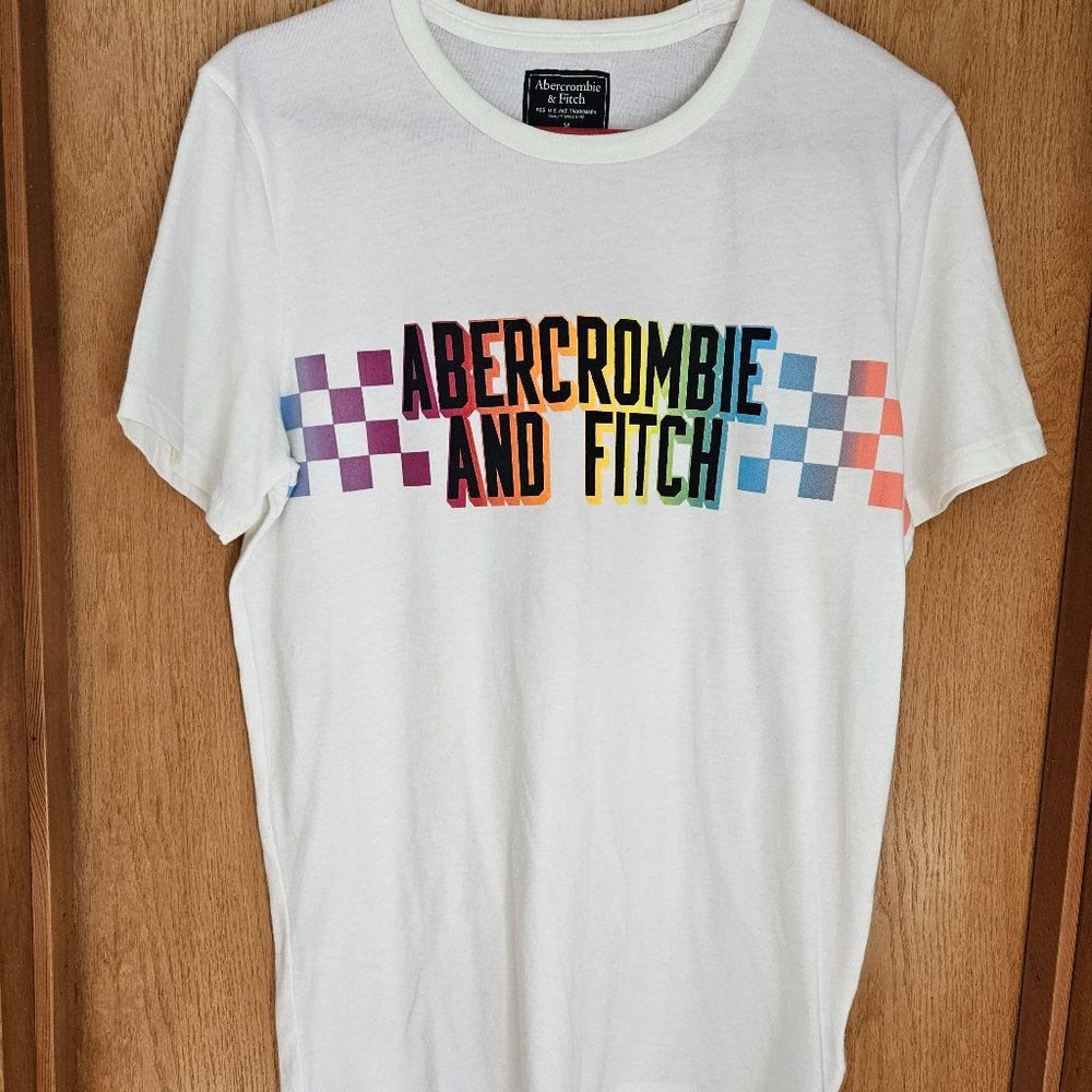 Abercrombie and fitch t-shirt size medium